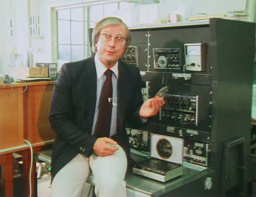 Still from Bernard Falk on Silicon Factor, showing a prototype CD in Philips Laboratories